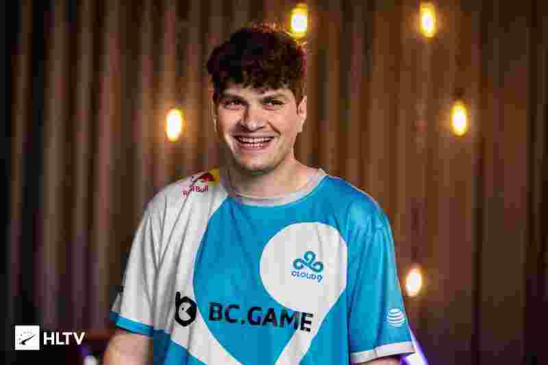 梁靖崑通过 梁靖崑通过