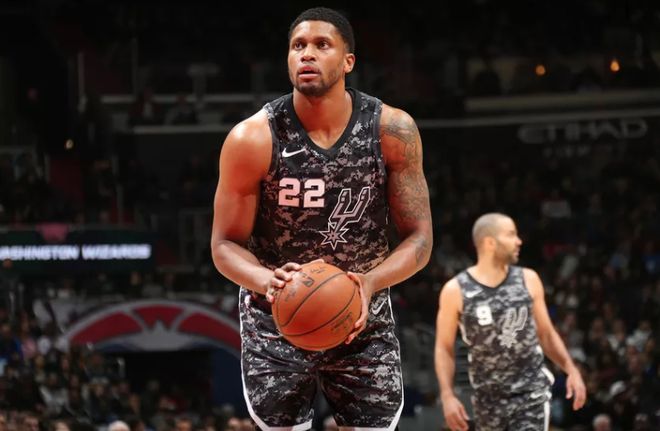 湖人的战术 湖人的战术